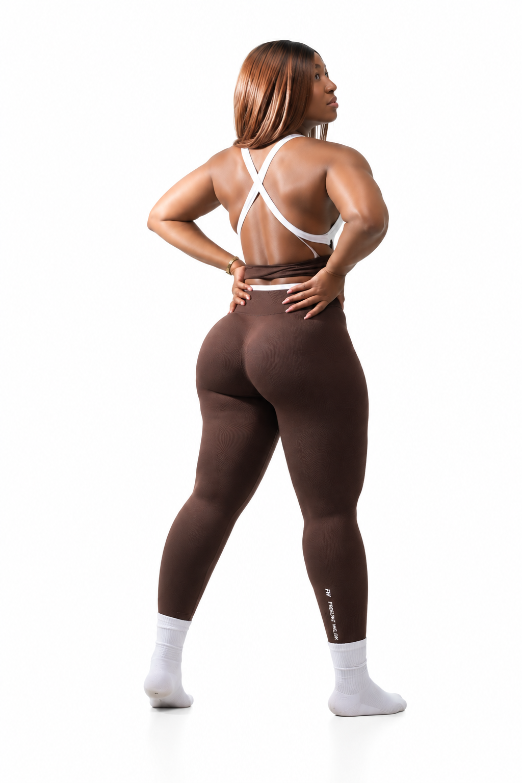 DYNAMIQ SCULPTÉ